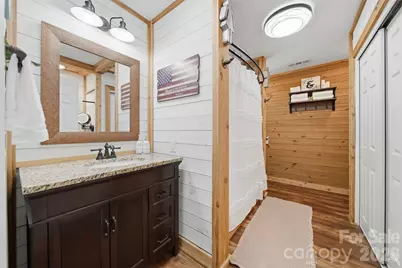 2411 Robertson Lane, Lenoir, NC 28645 - Photo 16