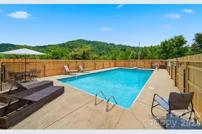 2411 Robertson Lane, Lenoir, NC 28645 - Photo 34