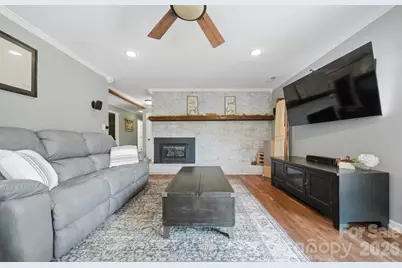2411 Robertson Lane, Lenoir, NC 28645 - Photo 10