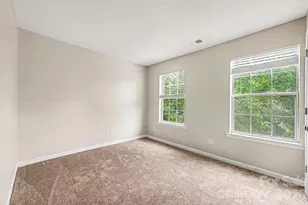 221 Aylesbury Ln, Indian Trail, NC 28079 - Photo 8