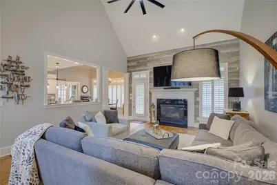 11404 Fernside Drive, Charlotte, NC 28227 - Photo 10