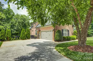 11404 Fernside Dr, Charlotte, NC 28227 - Photo 42