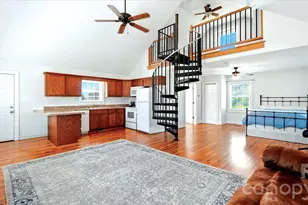 3453 Plateau Rd, Newton, NC 28658 - Photo 40