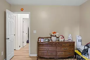 114 S Toney St, Shelby, NC 28152 - Photo 26