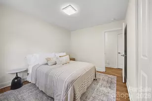 1142 Fox Run Dr, Charlotte, NC 28212 - Photo 22