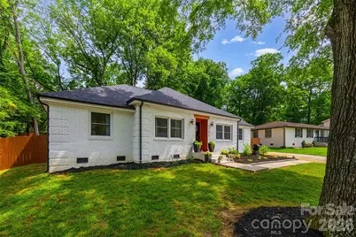 1142 Fox Run Drive, Charlotte, NC 28212 - Photo 2