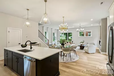 2701 Catalina Avenue, Charlotte, NC 28206 - Photo 4