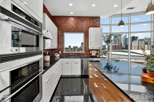 505 E 6th St, Charlotte, NC 28202 - Photo 8