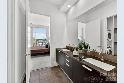 505 E 6th Street #1601, Charlotte, NC 28202 - Photo 22