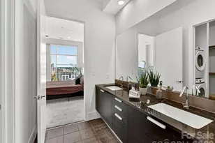 505 E 6th St, Charlotte, NC 28202 - Photo 22