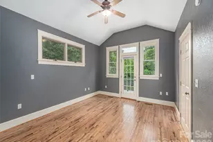 136 Assembly St, Waynesville, NC 28786 - Photo 16