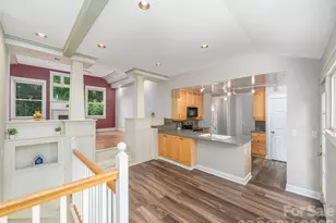 136 Assembly St, Waynesville, NC 28786 - Photo 12
