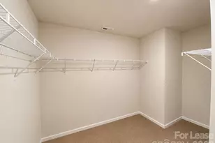 8100 Derby Woods Ln, Charlotte, NC 28214 - Photo 12