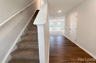 8100 Derby Woods Ln, Charlotte, NC 28214 - Photo 2