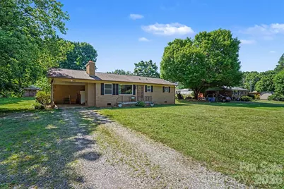 2403 Chevaron Drive, Concord, NC 28025 - Photo 2
