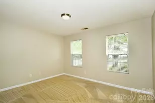 6710 Goldenwillow Dr, Charlotte, NC 28215 - Photo 20