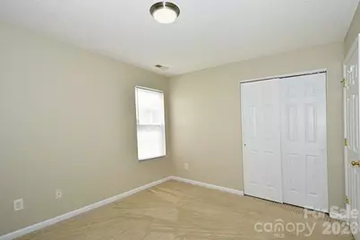 6710 Goldenwillow Drive, Charlotte, NC 28215 - Photo 12