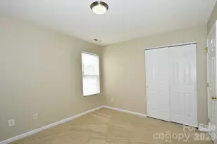 6710 Goldenwillow Dr, Charlotte, NC 28215 - Photo 12