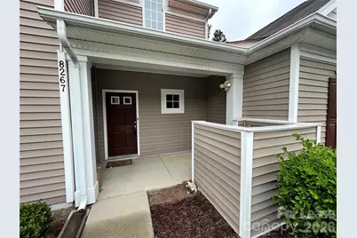 8267 Carob Tree Lane, Charlotte, NC 28215 - Photo 2