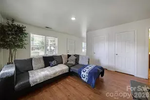 362 Sharpe St, Mooresville, NC 28115 - Photo 6