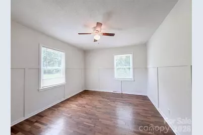 206 Lilly Street, Cherryville, NC 28021 - Photo 10
