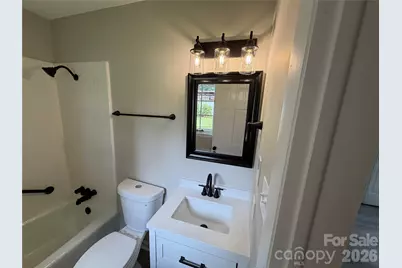 803 E 24th Street, Newton, NC 28658 - Photo 4