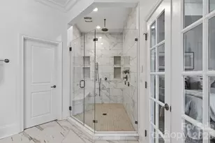 2132 Foxcroft Woods Ln, Charlotte, NC 28211 - Photo 22