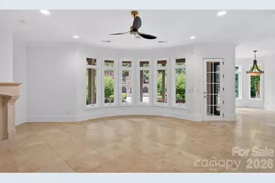 2132 Foxcroft Woods Lane, Charlotte, NC 28211 - Photo 32