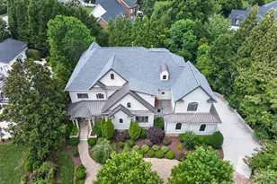 2132 Foxcroft Woods Ln, Charlotte, NC 28211 - Photo 1