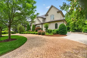 2132 Foxcroft Woods Ln, Charlotte, NC 28211 - Photo 40