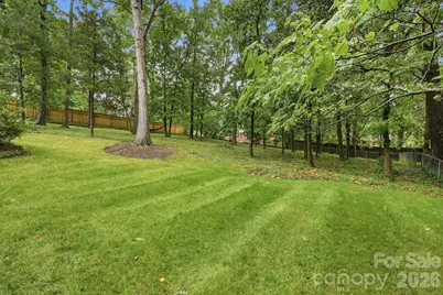 926 Shady Bluff Drive, Charlotte, NC 28211 - Photo 26
