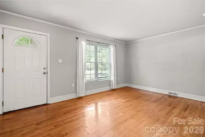 5027 Erickson Road, Charlotte, NC 28205 - Photo 6