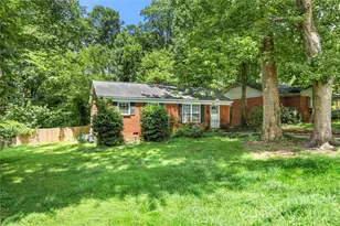 5027 Erickson Rd, Charlotte, NC 28205 - Photo 2