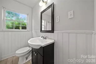5027 Erickson Rd, Charlotte, NC 28205 - Photo 16