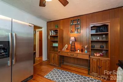 14 Border Street, Black Mountain, NC 28711 - Photo 18