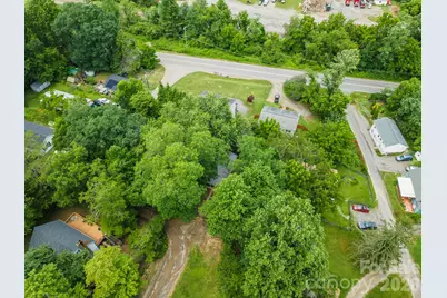 14 Border Street, Black Mountain, NC 28711 - Photo 44