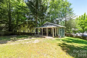 14 Border St, Black Mountain, NC 28711 - Photo 6