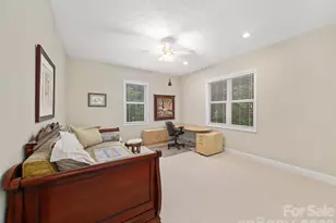 67 Ashefield Ct, Hendersonville, NC 28791 - Photo 24