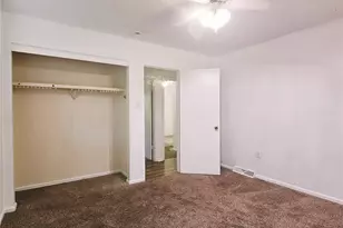 468 Beaverdam Rd, Asheville, NC 28804 - Photo 18