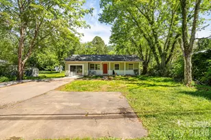 468 Beaverdam Rd, Asheville, NC 28804 - Photo 1