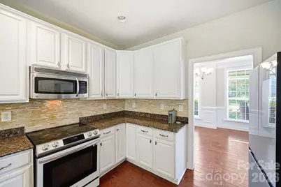 8505 Delamere Lane, Charlotte, NC 28269 - Photo 10