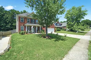 8505 Delamere Ln, Charlotte, NC 28269 - Photo 2
