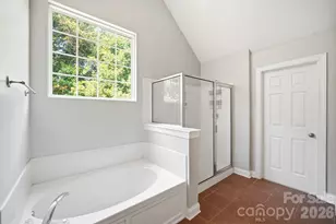 8505 Delamere Ln, Charlotte, NC 28269 - Photo 24
