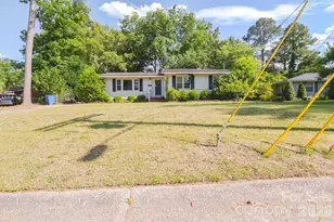 1809 Manteo St, Fayetteville, NC 28303 - Photo 1