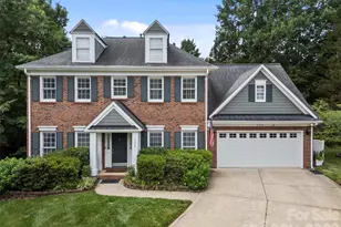 6202 Hickory Cove Ln, Charlotte, NC 28269 - Photo 46