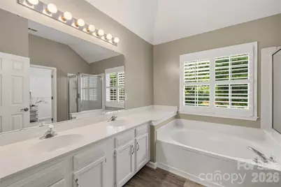 6202 Hickory Cove Lane, Charlotte, NC 28269 - Photo 24