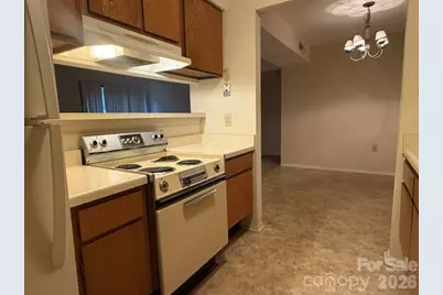 5024 Sardis Road #I, Charlotte, NC 28270 - Photo 6