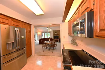 3675 Rock Bridge Drive NE, Conover, NC 28613 - Photo 14