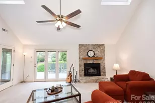 3675 Rock Bridge Dr NE, Conover, NC 28613 - Photo 8