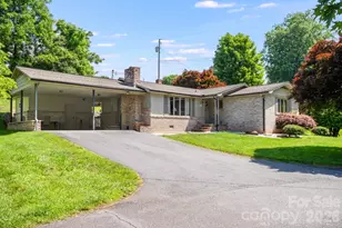 293 Dillardtown Rd, Sylva, NC 28779 - Photo 26